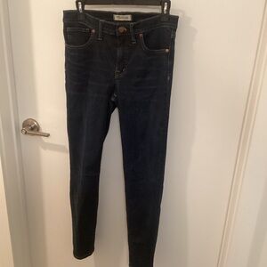 Madewell Women's Dark Blue Jeans. Size 28, high-rise skinny